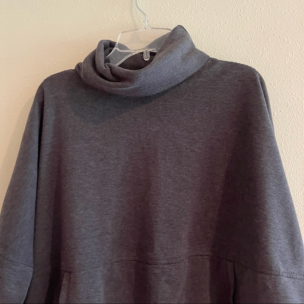 The North Face Grey Turtleneck Sweatshirt - Picture 2 of 10
